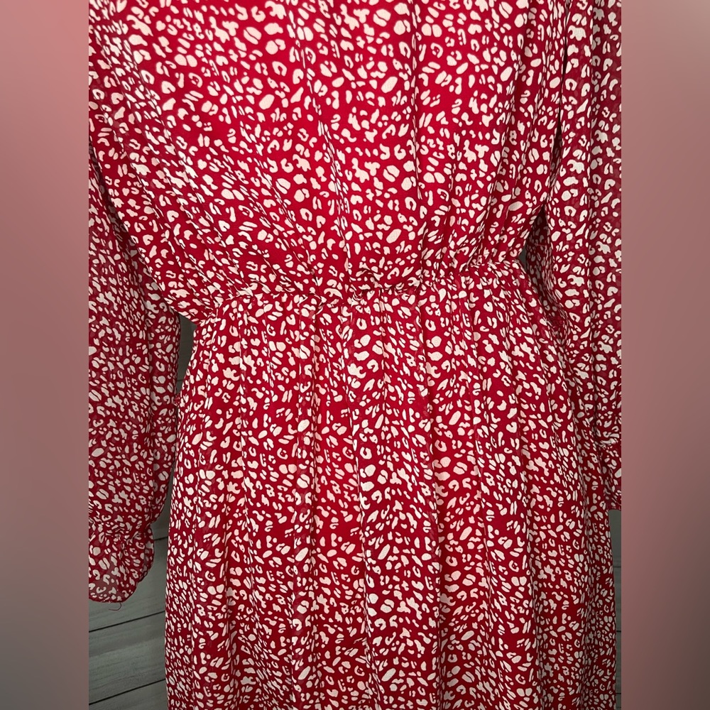 Long sleeved red dress - Picture 6 of 6